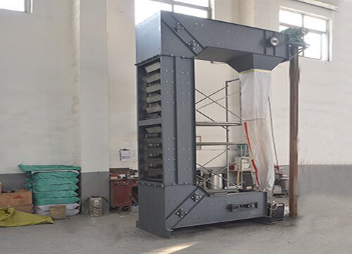 С-подібний ковшовий елеватор