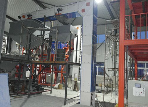 Поворотний ковшовий елеватор